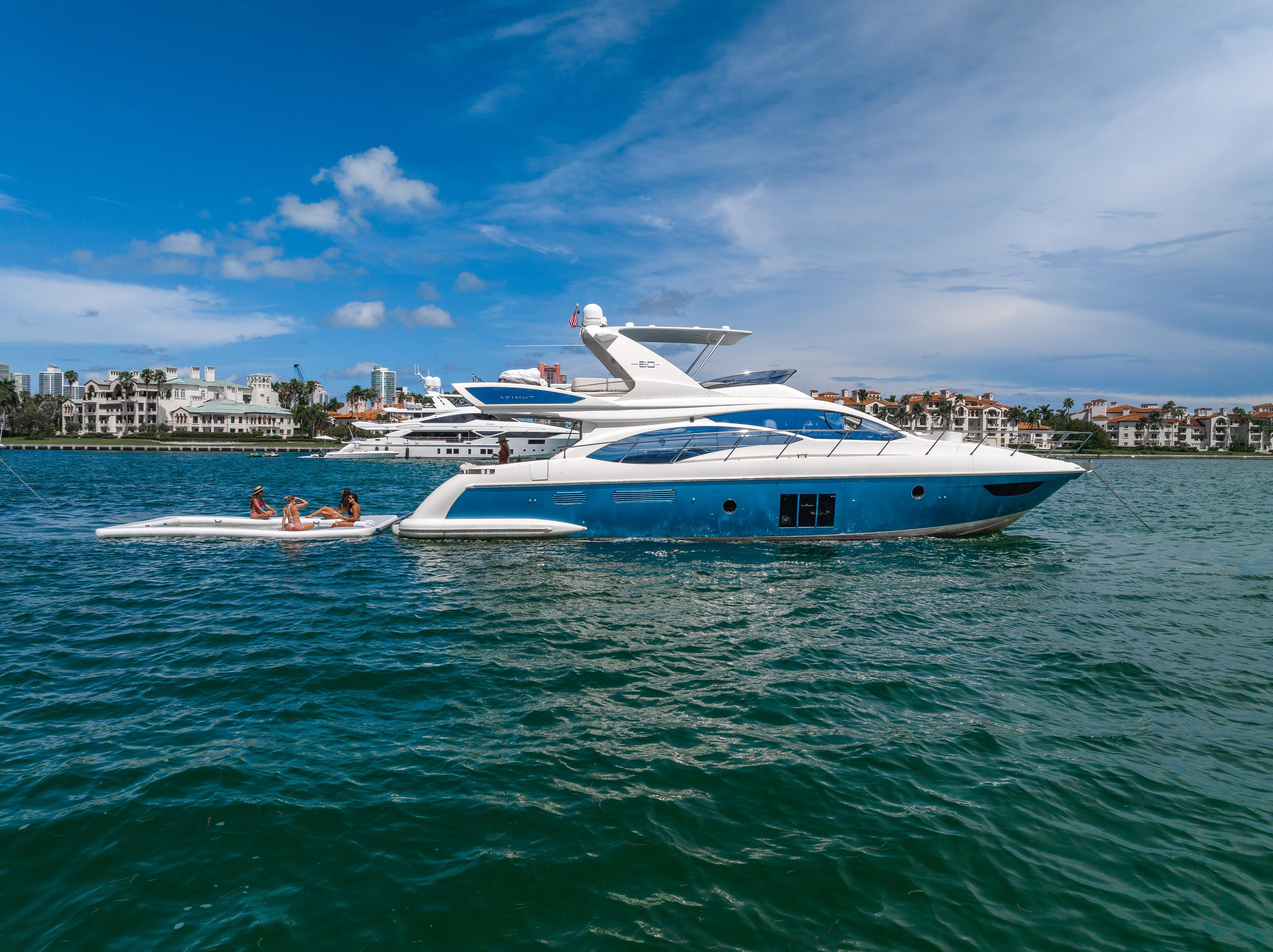 60 Feet Azimut S1